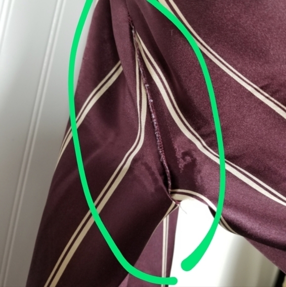 Victorias Secret Pajamas  Robe 3 Piece Set Size L/M Maxi Length Maroon & Gold - Picture 9 of 16